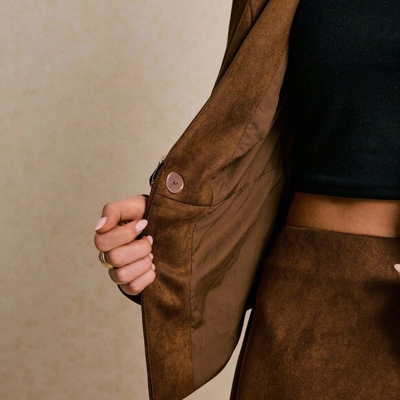 Brown Elegant Women's Suede Asymmetrical Suit Set - Picture 8 of 8